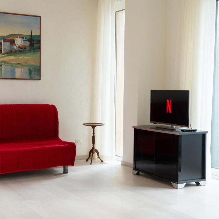 Iris - Two-Bedroom Apartment - 5