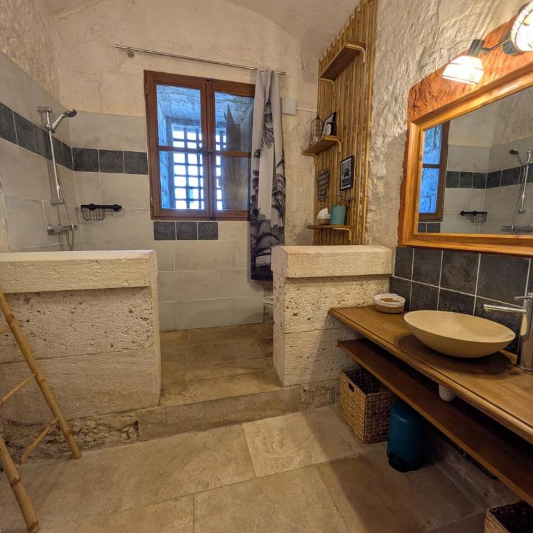 Le Donjon Beauvoir - gîte insolite au cœur de Blois - Two-Bedroom Apartment - 37