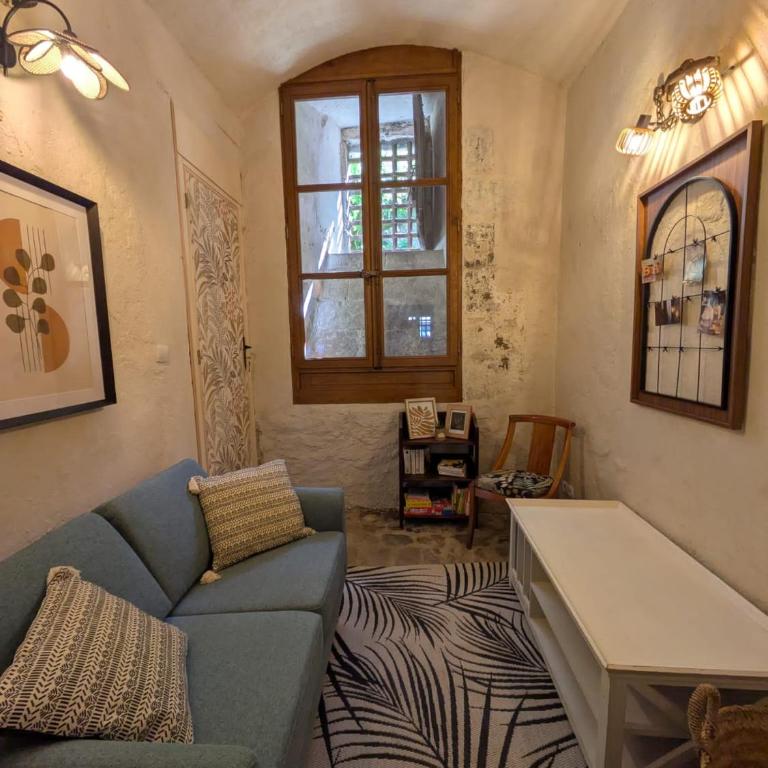 Le Donjon Beauvoir - gîte insolite au cœur de Blois - Two-Bedroom Apartment - 27