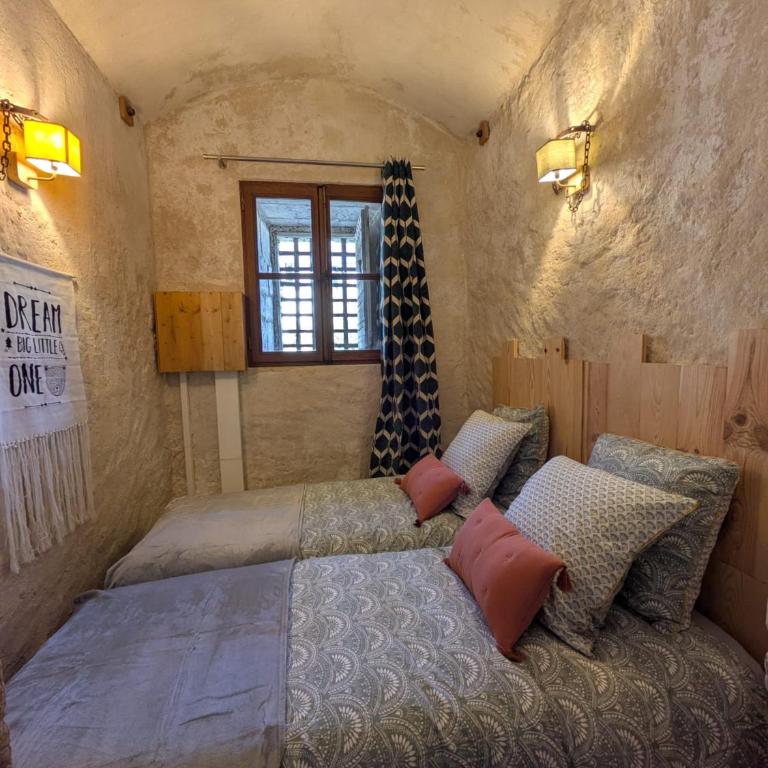 Le Donjon Beauvoir - gîte insolite au cœur de Blois - Two-Bedroom Apartment - 24