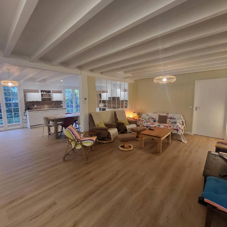 CAPBRETON. Villa ALAMEAT avec 3 chambres .Climatisation. Wifi gratuit. - Maison 3 Chambres - 5