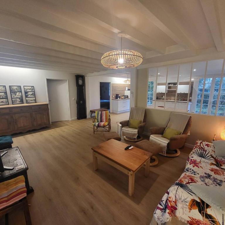 CAPBRETON. Villa ALAMEAT avec 3 chambres .Climatisation. Wifi gratuit. - Maison 3 Chambres - 6