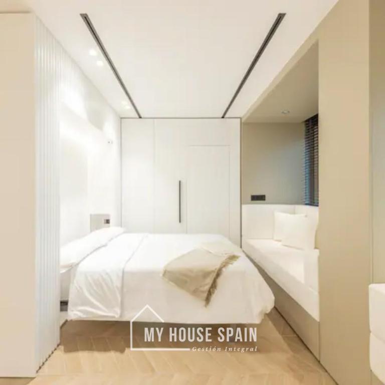 MyHouseSpain - Luminoso piso en Chamberí - Apartment with Shower - 10