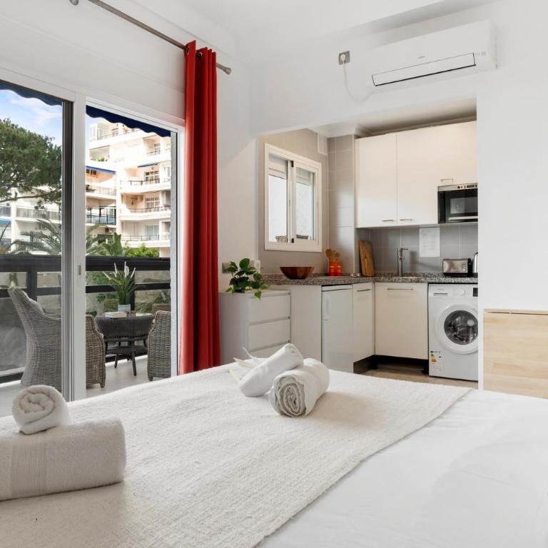 SKOL apartment in Marbella by Costarentals - M27 - Apartamento Estudio - 11