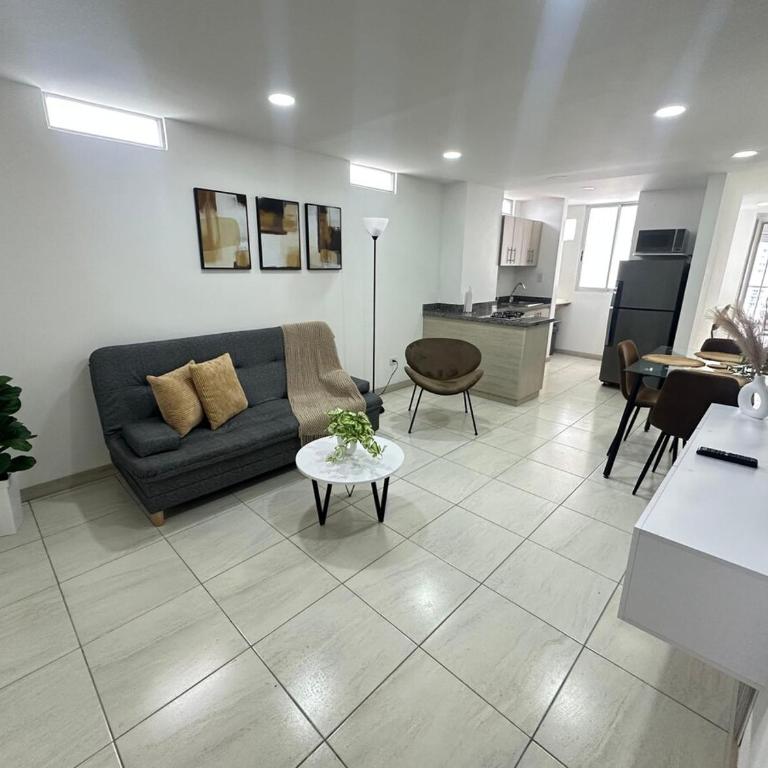 Lequartier 705-Lindo y comodo apartamento en Av Bolivar - Apartamento de 2 dormitorios - 44