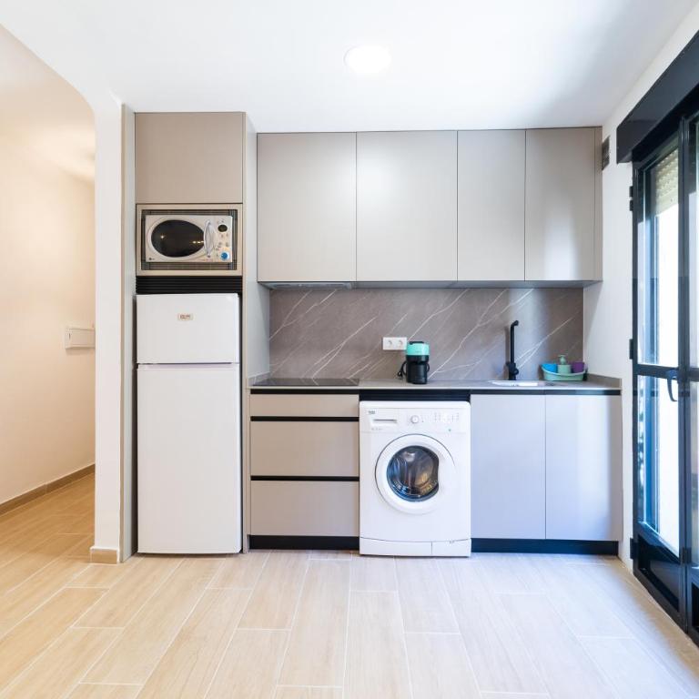 Coqueto apartamento en Realejo - One-Bedroom Apartment with Balcony - 41