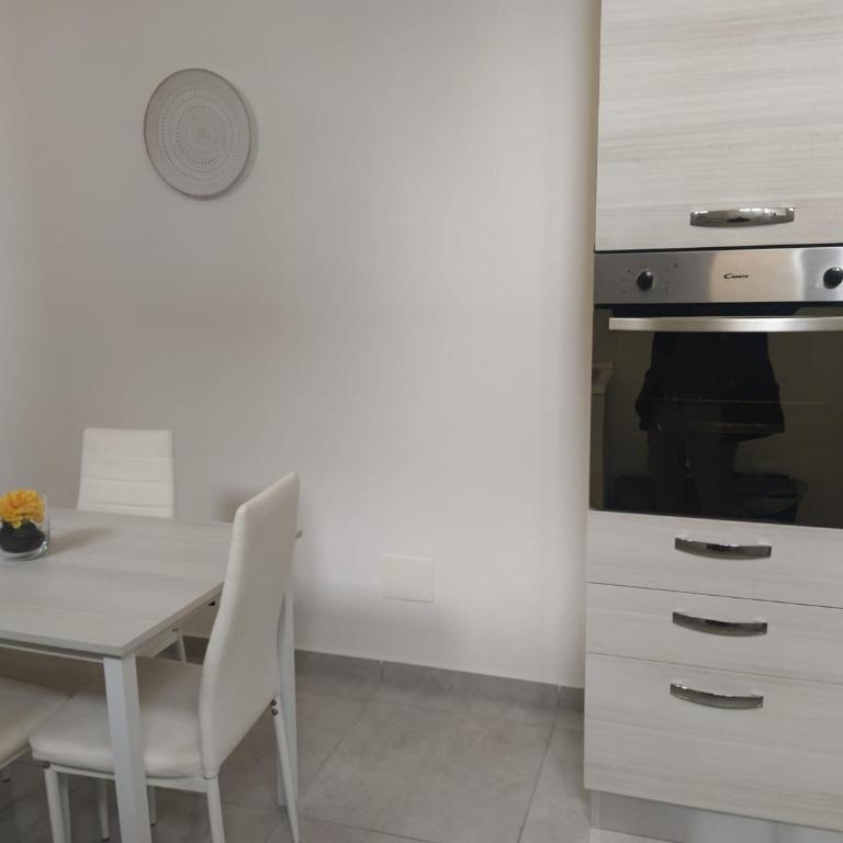 Bertie's Mondello - Appartamento con 1 Camera da Letto - 11