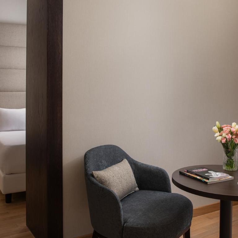 NH Collection Palermo Palazzo Sitano - Suite con Balcone - 10