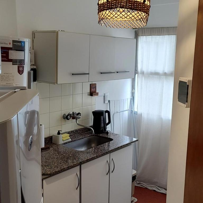 Luminoso departamento Zona Güemes - Apartamento de 1 dormitorio - 13