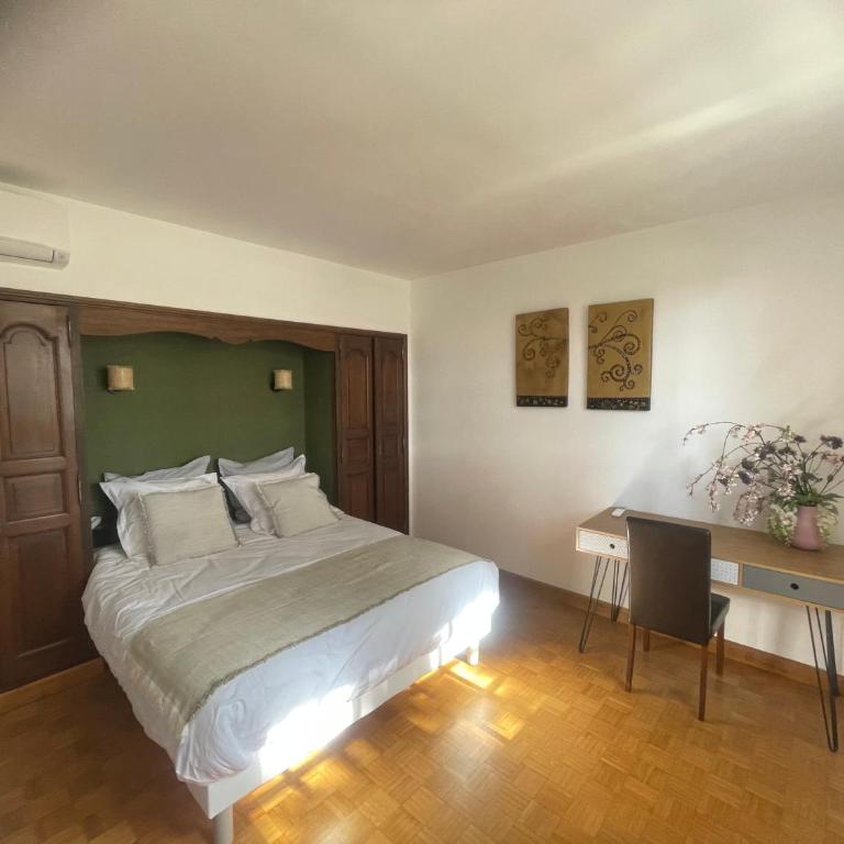 Villa Uzès - Maison 5 Chambres - 23
