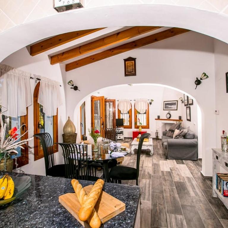 Serene Stay in Benissa - Villa de 3 dormitorios - 2