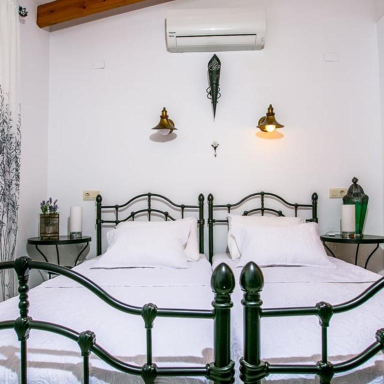Serene Stay in Benissa - Villa de 3 dormitorios - 80