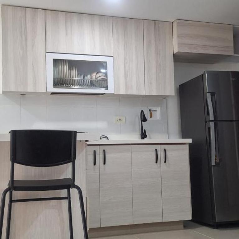 Espacio en Medellin, Ideal para tu estilo de vida moderno, estrátegico y cómodo - Apartamento de 2 dormitorios - 5