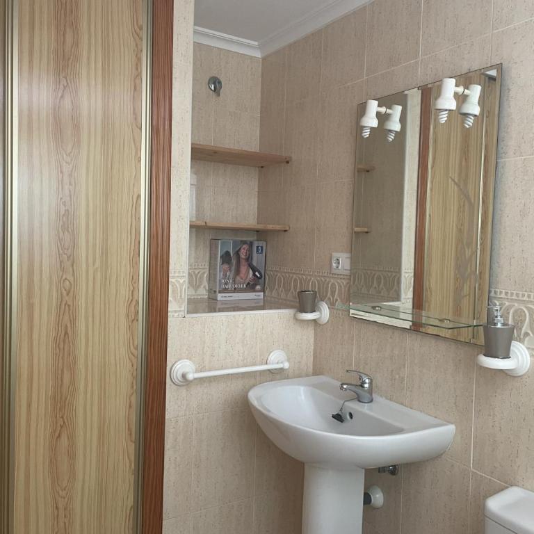 ATICO VERAMAR 5 JUNTO A LA PLAYA WiFi-SMART-TV - Apartamento de 3 dormitorios - 22