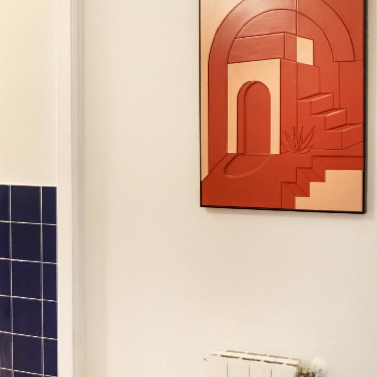 Spacious & Comfortable Apartment in Barcelona City Center - Three-Bedroom Apartment - 27