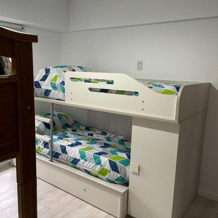 Departamento en Victoria con pileta para maximo 6 pasajeros - Apartamento de 2 dormitorios - 10