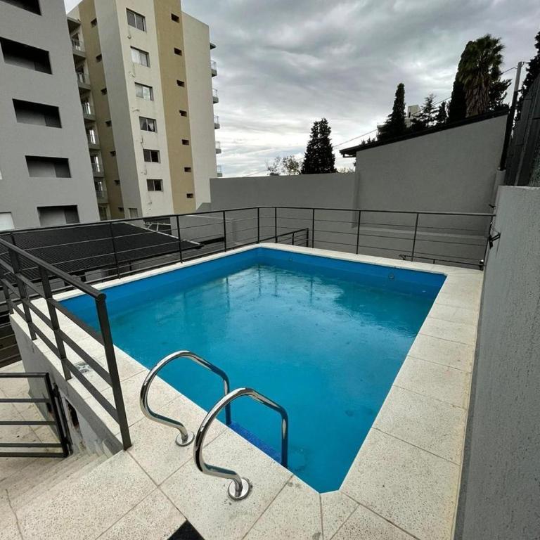 Departamento en Victoria con pileta para maximo 6 pasajeros - Apartamento de 2 dormitorios - 7