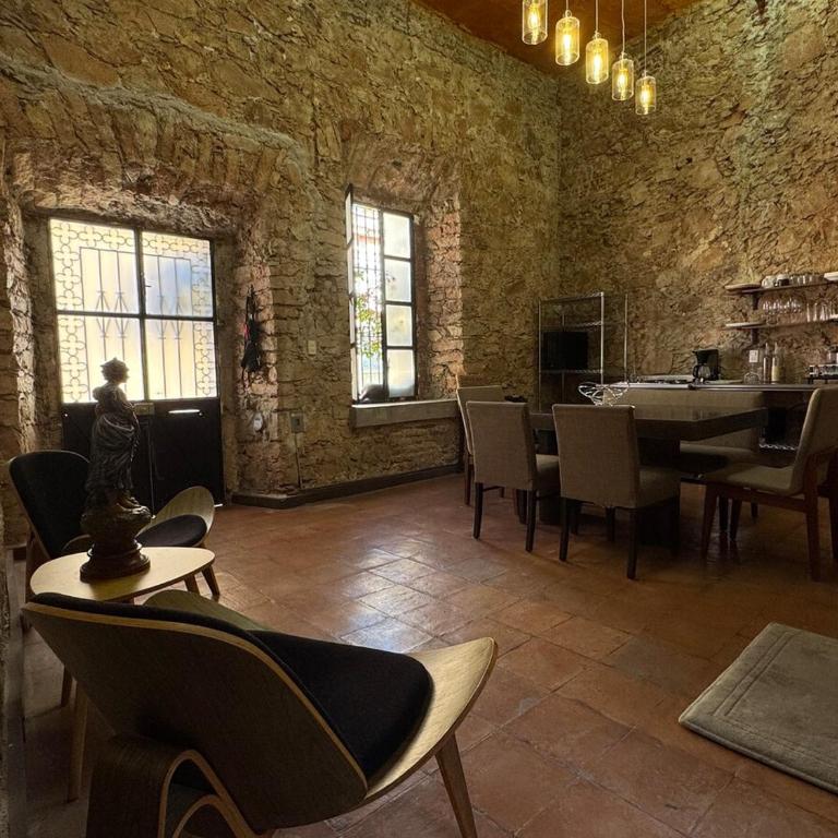 Inigualable Casa en el Centro - One-Bedroom House - 17