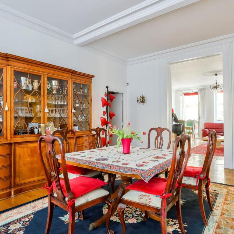 A prestigious location in paris - Appartement - 4