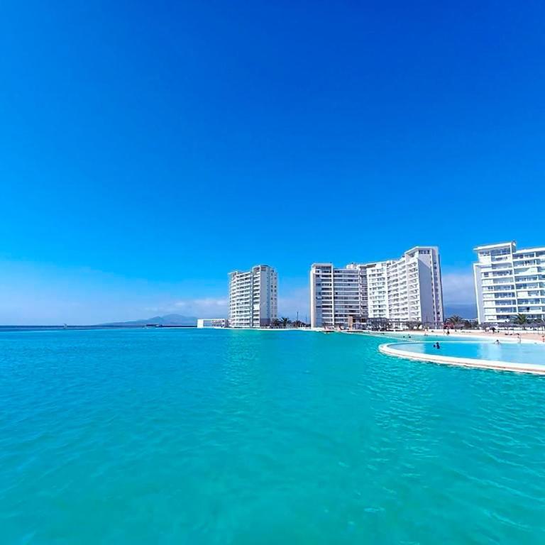Smart Host Rentals - Seaside getaway - Two-Bedroom Apartment with Terrace and Sea View - 24