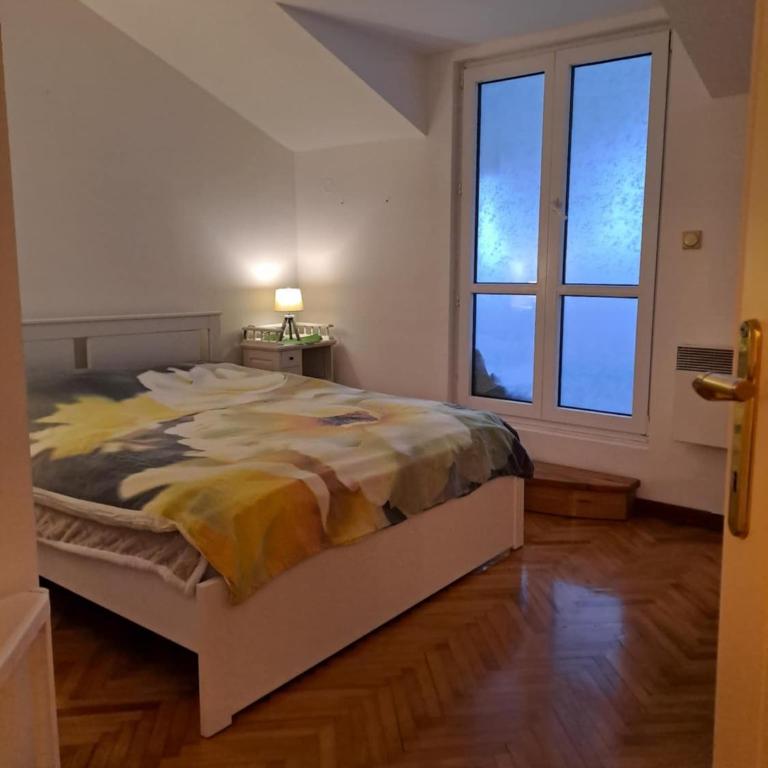 Cozy apartment - Apartman sa 3 Spavaće Sobe i Pogledom - 2
