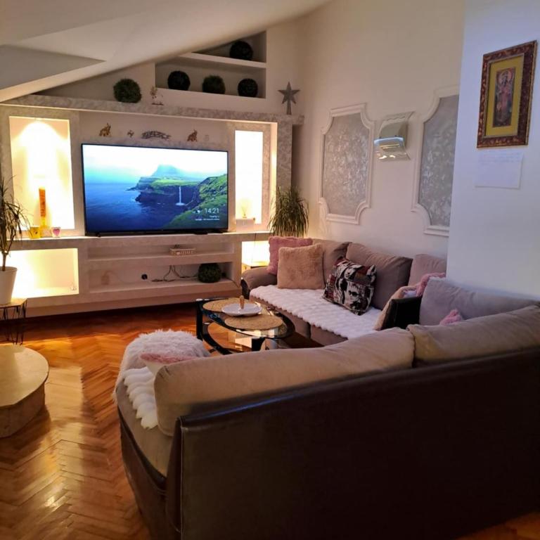 Cozy apartment - Apartman sa 3 Spavaće Sobe i Pogledom - 5