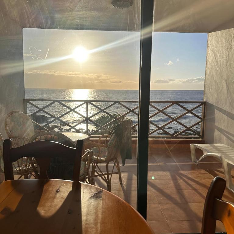 Max Neptuno 1st Line Beach Ocean View Apartment - One-Bedroom Apartment - 2