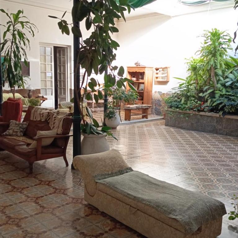 Casa Rosa 8 - Double Room with Shared Bathroom - 21