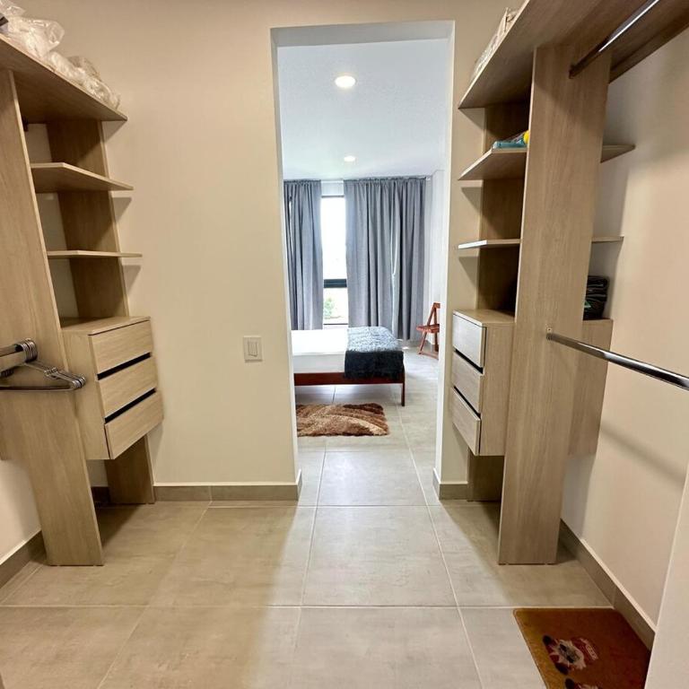 Sierra real coccora 101 torre 1-Lindo Apartamento cerca al club campestre - Apartamento de 2 dormitorios - 30
