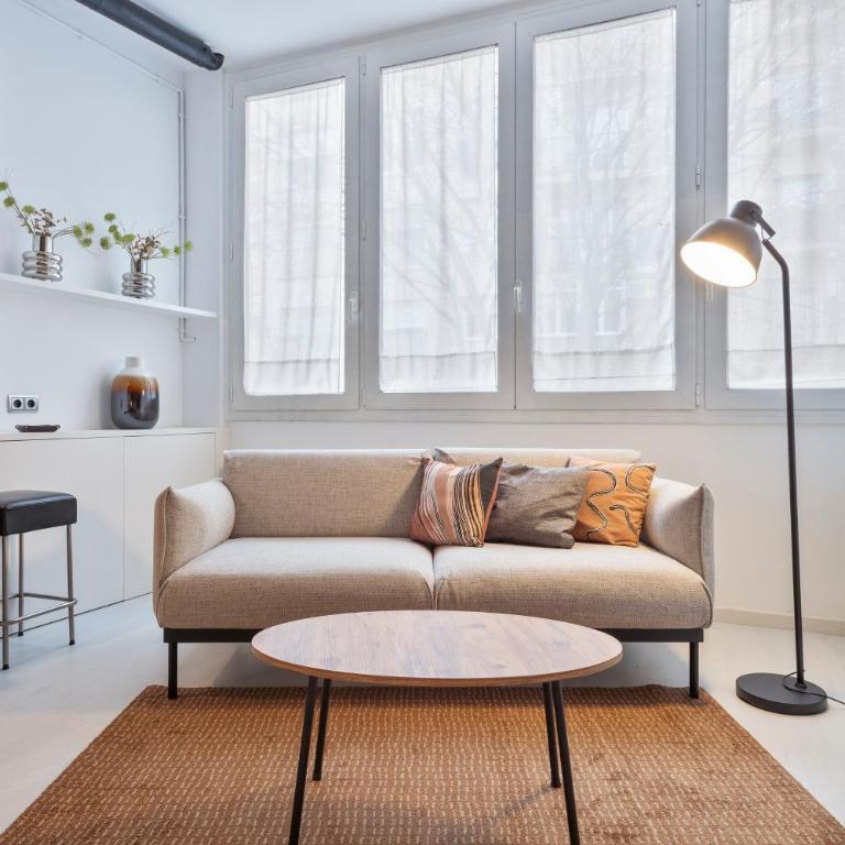 Alcam Gracia - One-Bedroom Apartment - 4