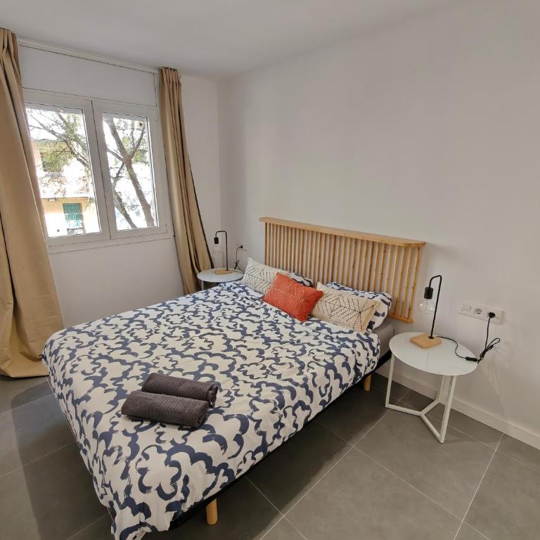 Charming apartment Poblenou beach - Three-Bedroom Apartment - 3