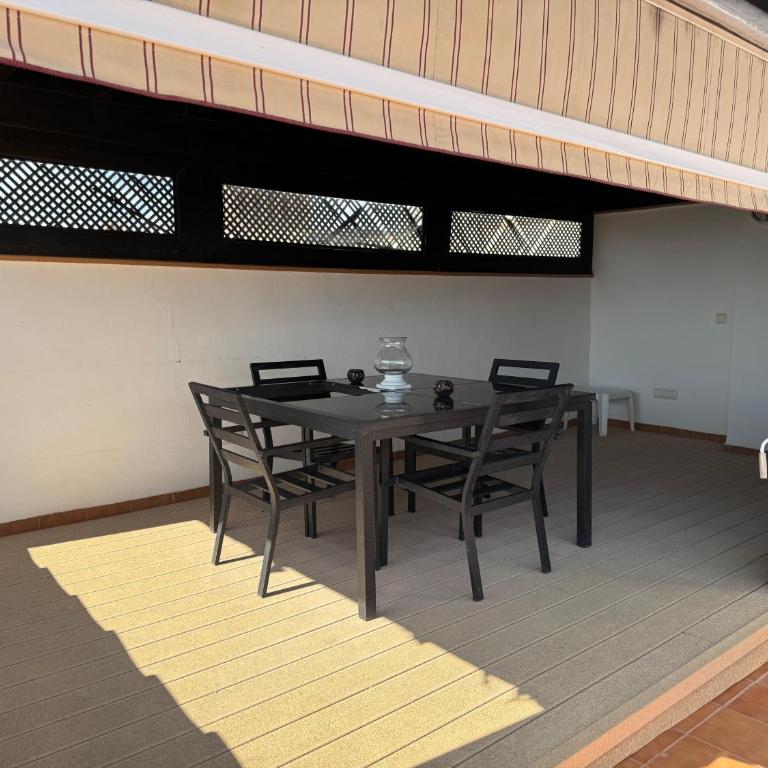ÁTICO NUEVO VERA SOLARiUM URBANIZACION A PIE DE PLAYA - Apartamento de 1 dormitorio - 3