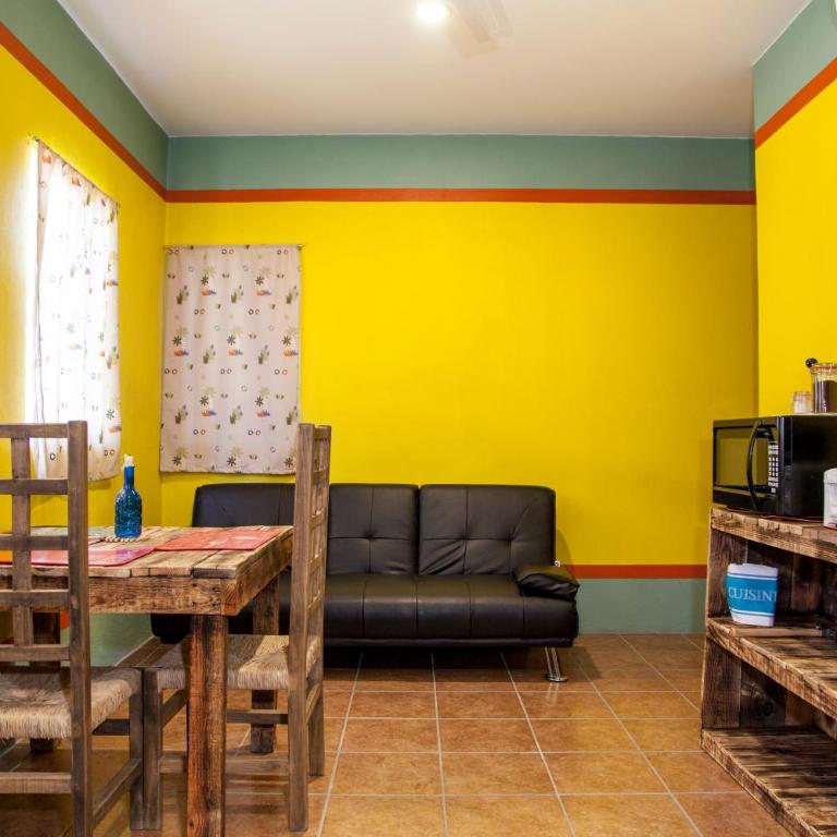 Casa Juarez B&B - One-Bedroom Apartment with Pool View No Breakfast - 2