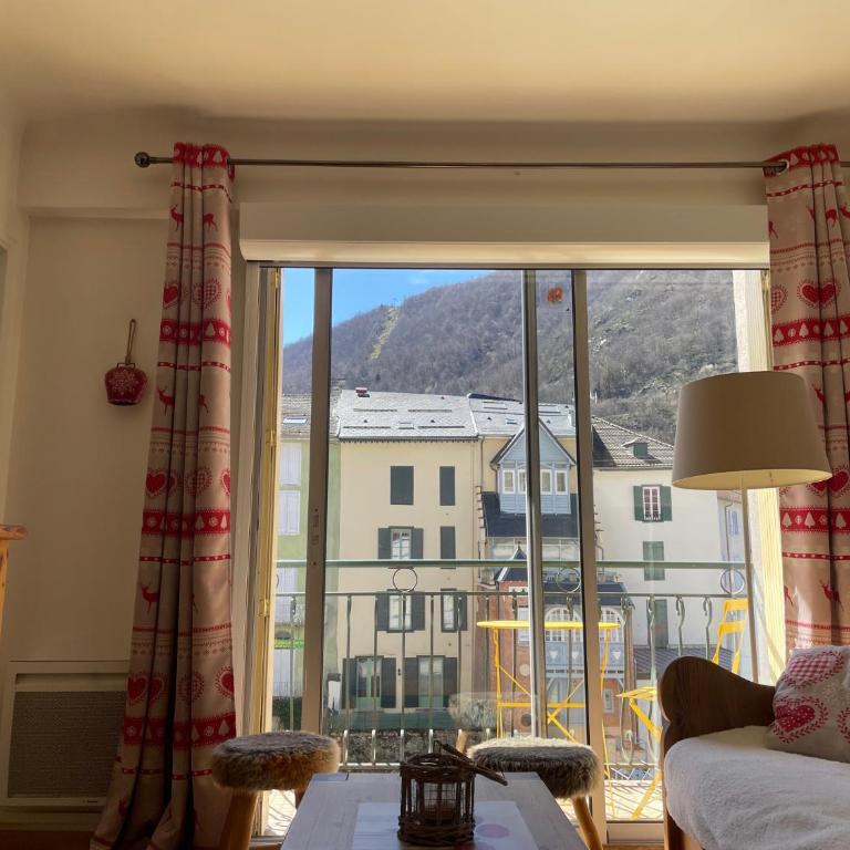 T3 Ax-les thermes centre - Appartement 2 Chambres avec Balcon - 8