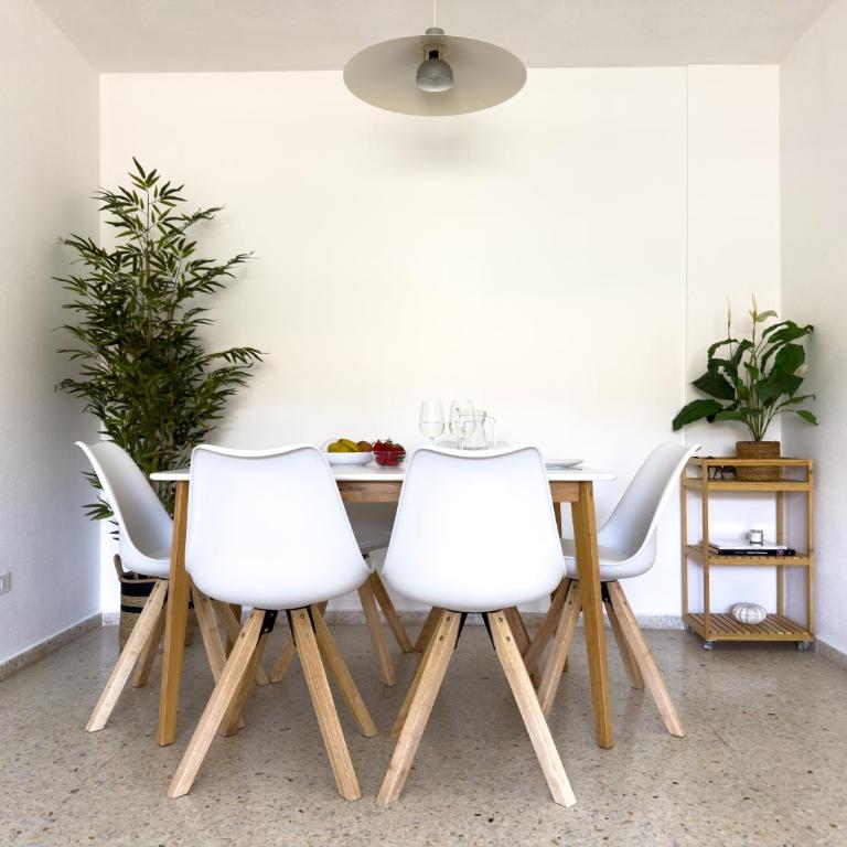 3 bedrooms, 2 bathrooms, sea view, pool, tennis court - Apartamento de 3 dormitorios - 12