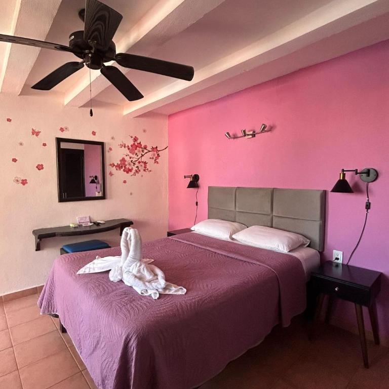 Hotel Marcianito - Standard Queen Room - 7