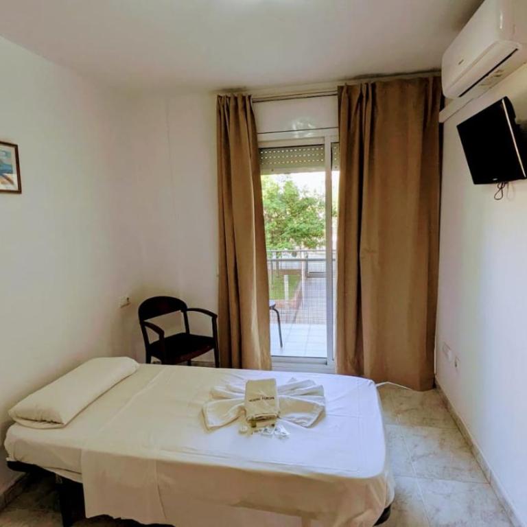 Hostal Europa - Habitación Individual Económica - 1