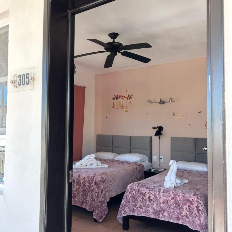 Hotel Marcianito - Standard Triple Room - 8