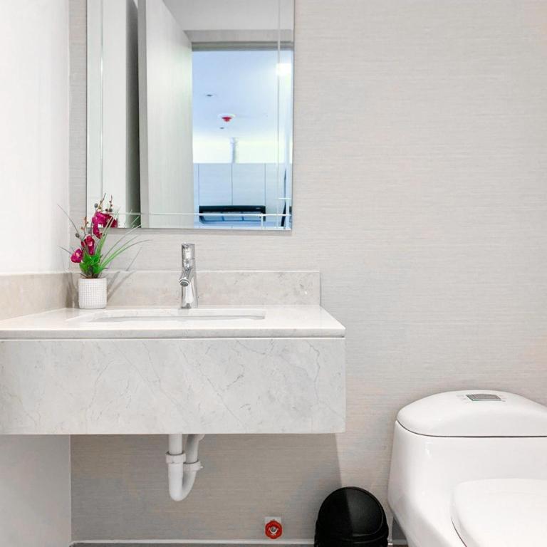 Suite vista a la ciudad, Parqueo, sofa cama, cerca mall del sol - Estudio Deluxe - 21