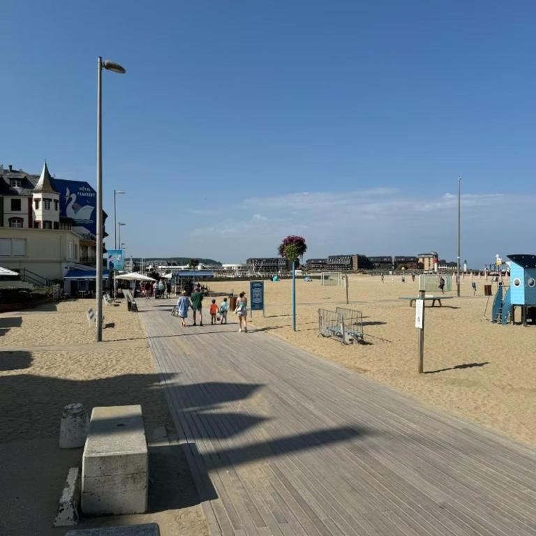 Ton petit coin de paradis avec balcon au Trouville Palace - Apartment mit 1 Schlafzimmer - 5