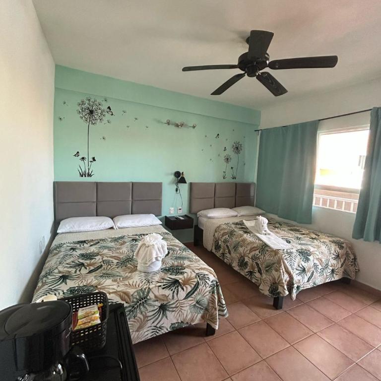 Hotel Marcianito - Standard Family Room - 12