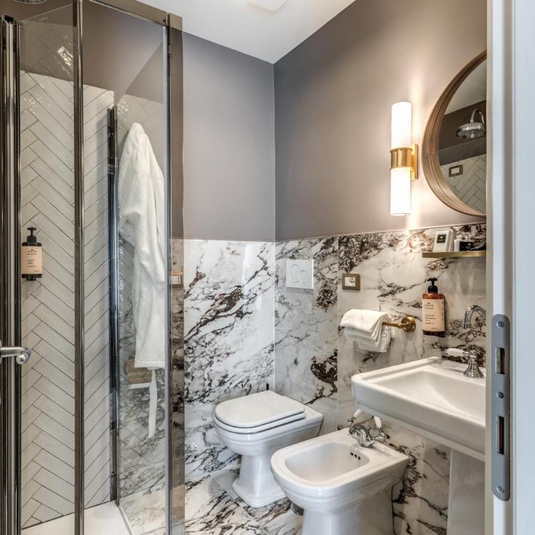 Antica Residenza Del Corso - Triple Room with City View - 11