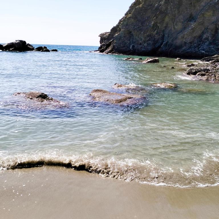 bb Margherita seaside, 20 minutes from the Cinque Terre by train - Camera Matrimoniale Familiare - 11