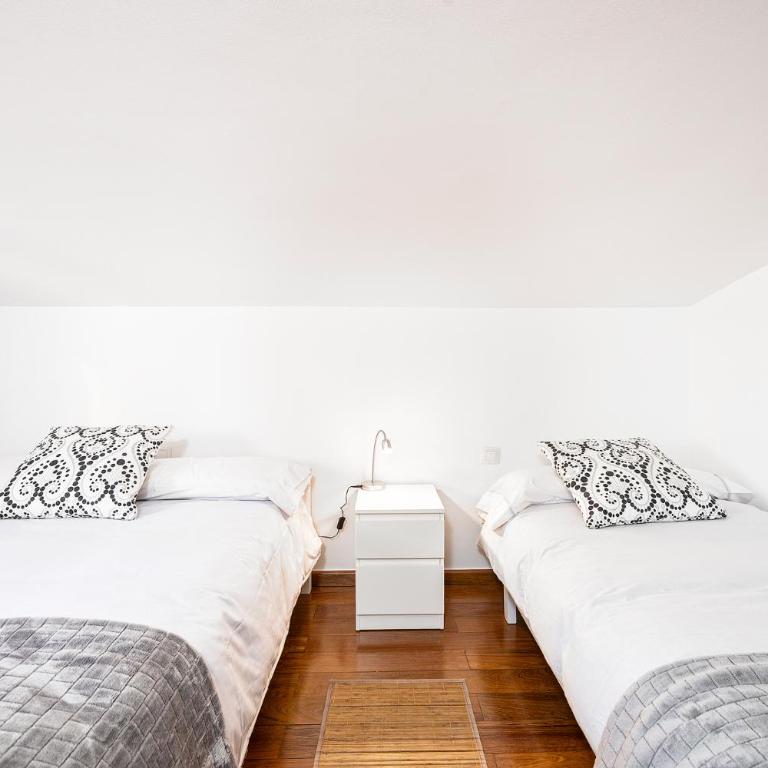 Privé Paradise - Two-Bedroom House - 36