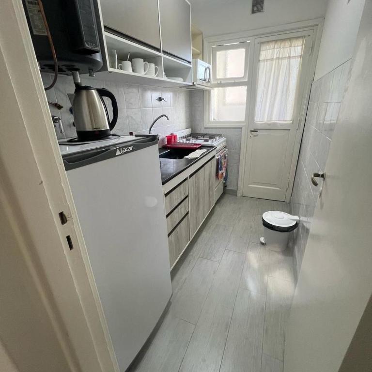 Departamento en la mejor ubicación de Mar del Plata a 50 metros del mar en zona Guemes y a dos cuadras del casino del mar ! - Apartamento de 2 dormitorios - 2