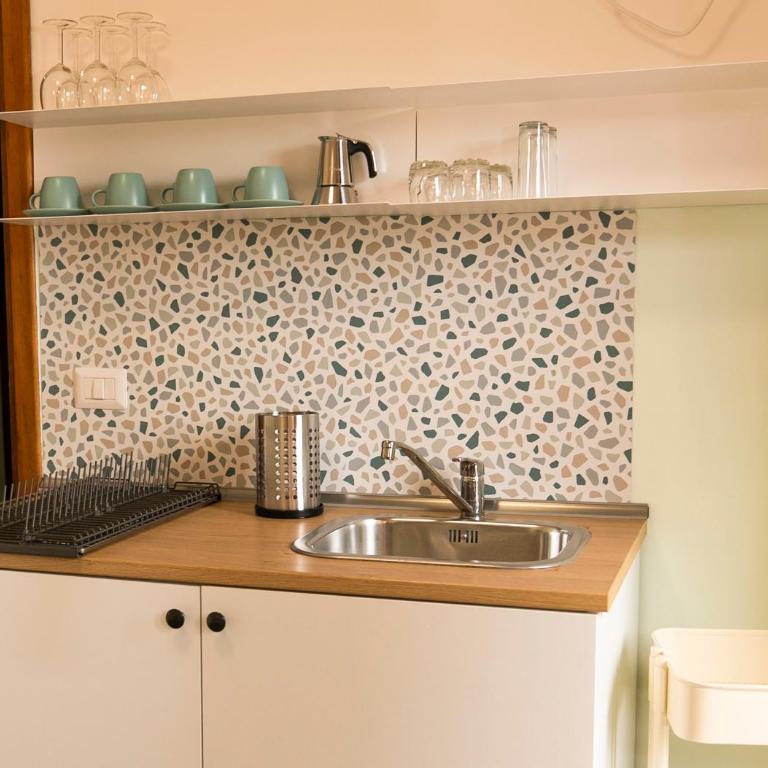 Casa Carrella - Camera Matrimoniale con Bagno Privato - 13