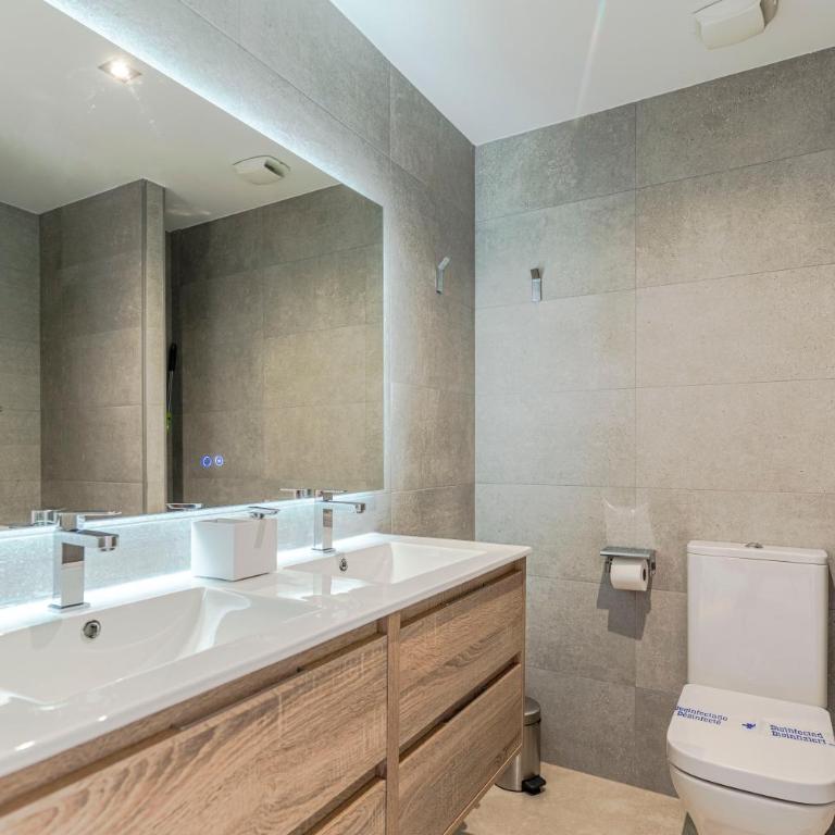 RentitSpain - Almuñécar - Icon Marina con Piscina y Terraza al Mar - Two-Bedroom Apartment - 40