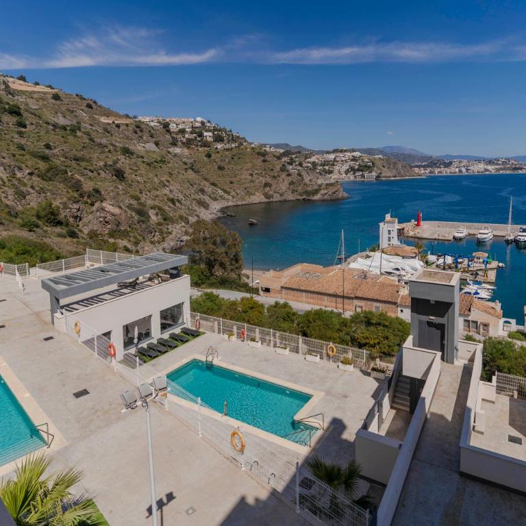 RentitSpain - Almuñécar - Icon Marina con Piscina y Terraza al Mar - Two-Bedroom Apartment - 63