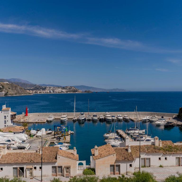 RentitSpain - Almuñécar - Icon Marina con Piscina y Terraza al Mar - Two-Bedroom Apartment - 73