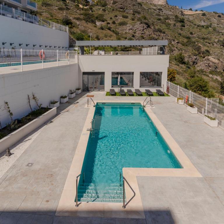 RentitSpain - Almuñécar - Icon Marina con Piscina y Terraza al Mar - Two-Bedroom Apartment - 93